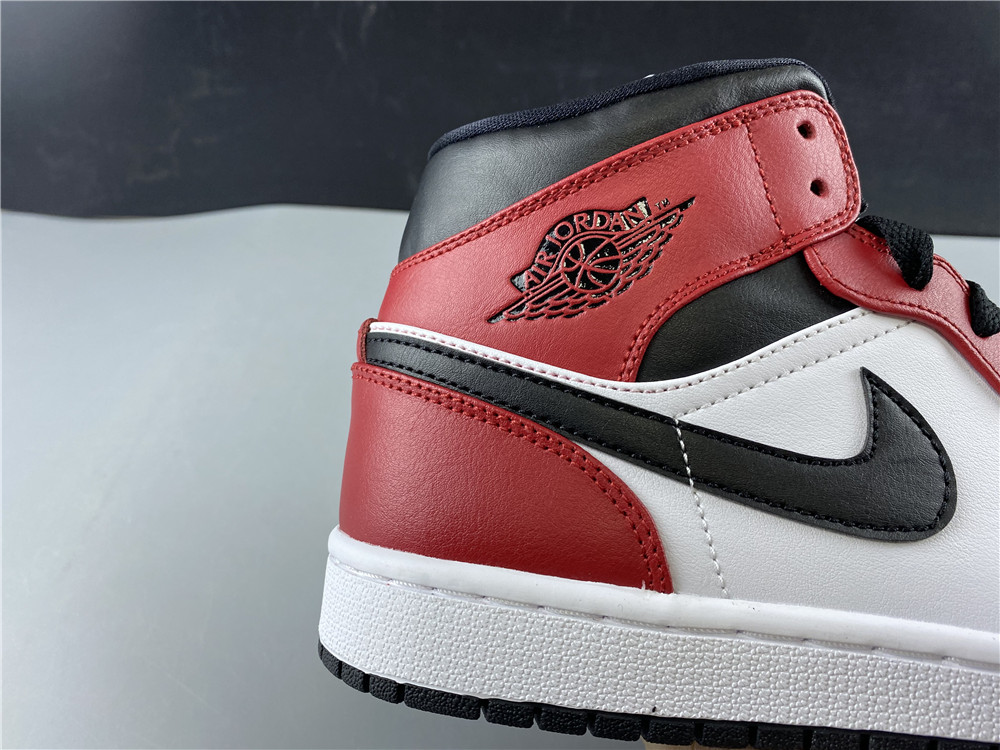 Air Jordan 1 Mid Chicago AJ1 554724-069